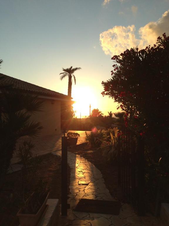 Villa Carlo Resort マルサラ エクステリア 写真